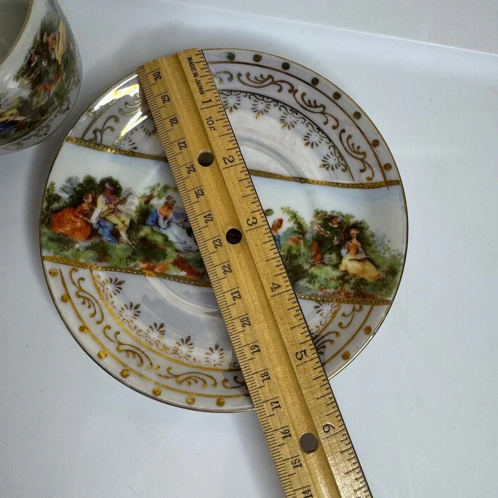 Lefton China stand display